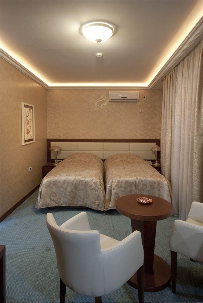 Hotel Sucevic Garni Belgrad Exteriör bild