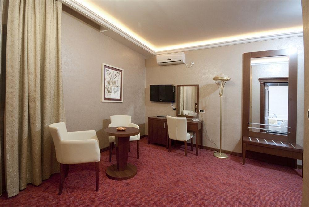 Hotel Sucevic Garni Belgrad Exteriör bild