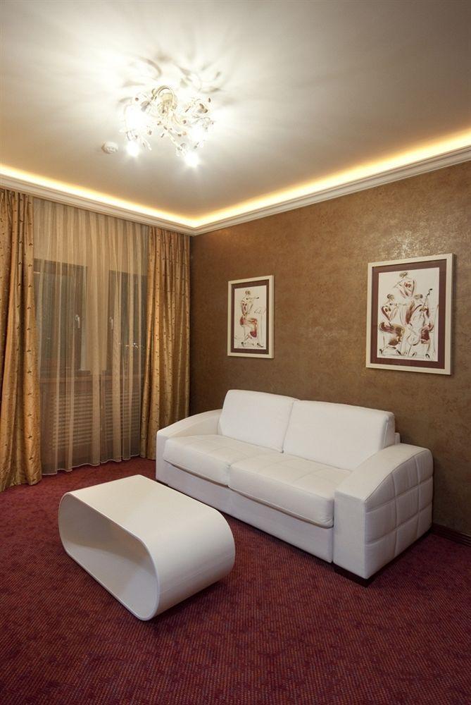 Hotel Sucevic Garni Belgrad Exteriör bild