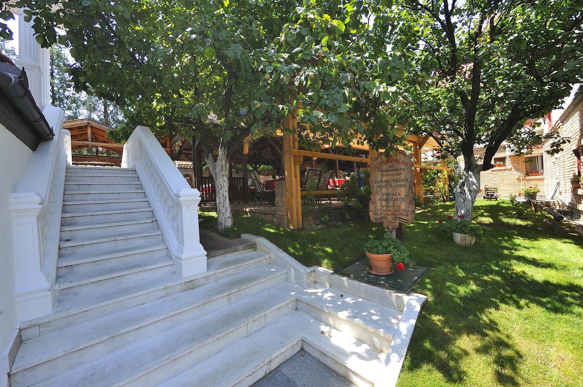 Hotel Sucevic Garni Belgrad Exteriör bild